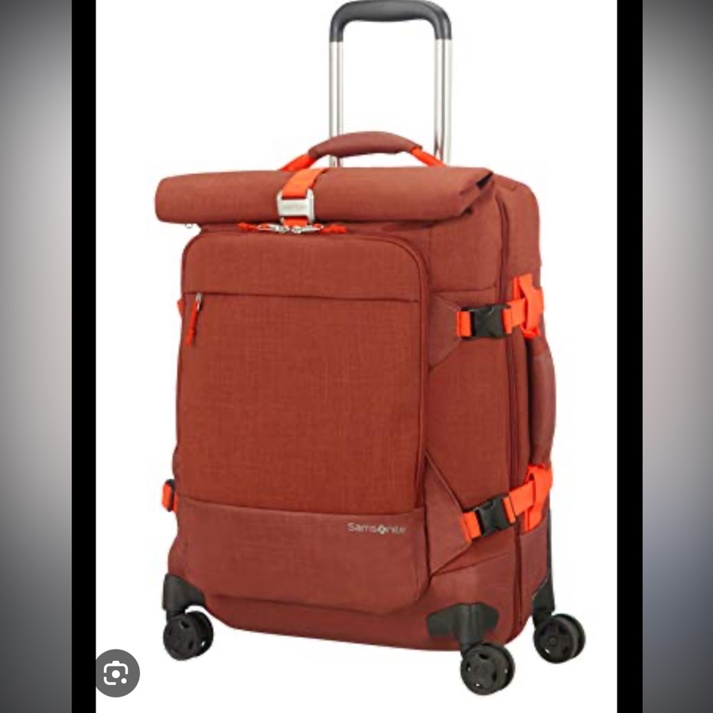 ISO Samsonite Ziproll Small Spinner Suitcase !!!